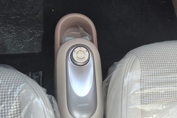 Used Wuling Hongguang MINIEV 2025 Four-Door Version Advanced Edition