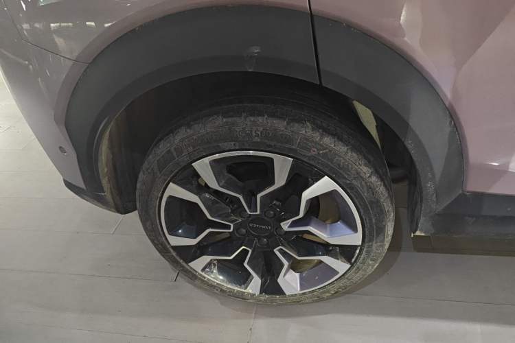 Used Lynk & Co 06 EM-P 2025 EM-P 126 Long-Range Halo