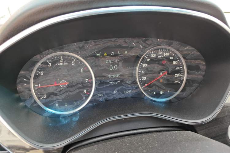 Used Baojun 560 2017 1.5T DCT Flagship Model 7 Seats