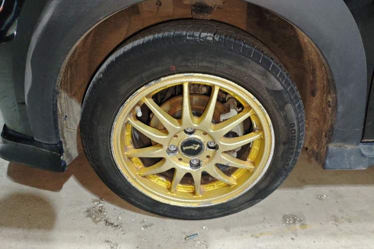 Used Geely Galaxy Panda 2024 200km Panda Kart Left Front Wheel Hub