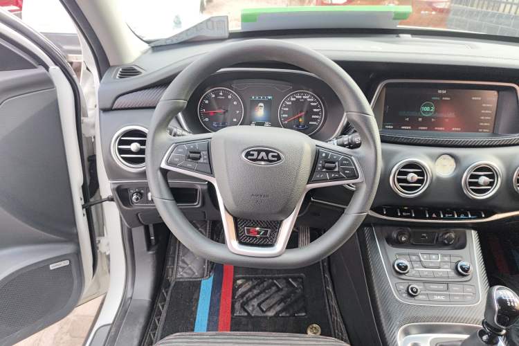 Used JAC Refine S7 2018 Sport Edition 1.5T Manual Comfort Model 5 Seats
