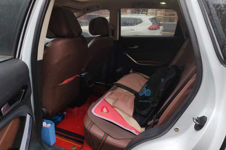 Used FAW Senya R9 2018 1.2T Manual Prestige Smart Enjoyment Model
