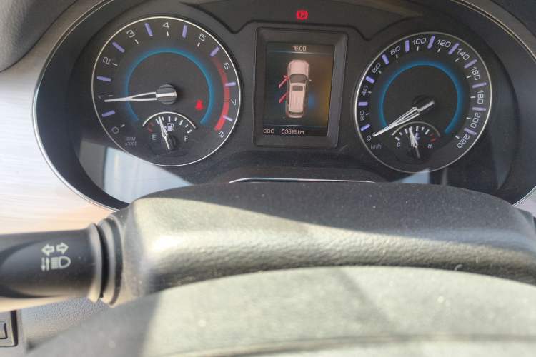 Used Haval H2 2018 Red-Label 1.5T Manual Two-Wheel Drive Elite Model Odometer Close Up