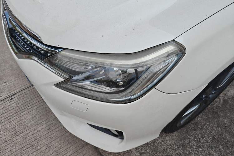 Used Toyota Reiz 2013 2.5S Elite Edition Left Front Headlight