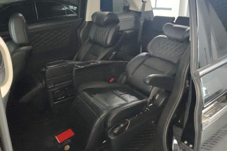 Used Honda Elysion 2019 2.0L Hybrid Luxury Edition Left Rear Seat