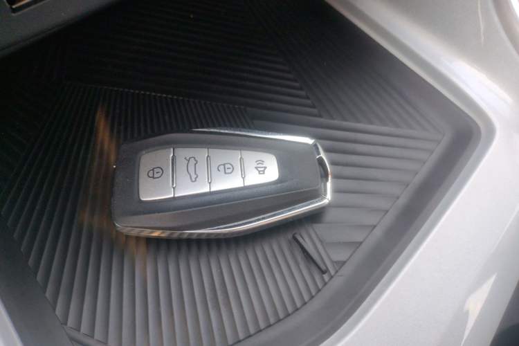 Used Geely Auto Jiajie 2023 Geely Jiaji L 1.5TD DCT Luxury Model