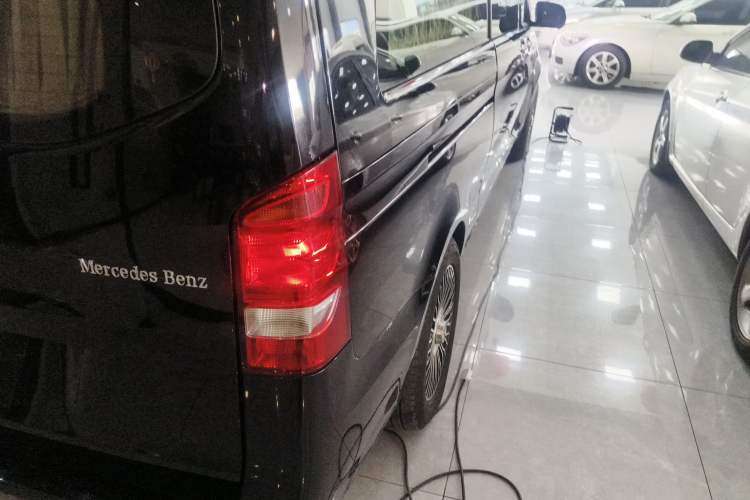 Used Mercedes-Benz Vito 2018 2.0T Business Version China VI Emission Standard
