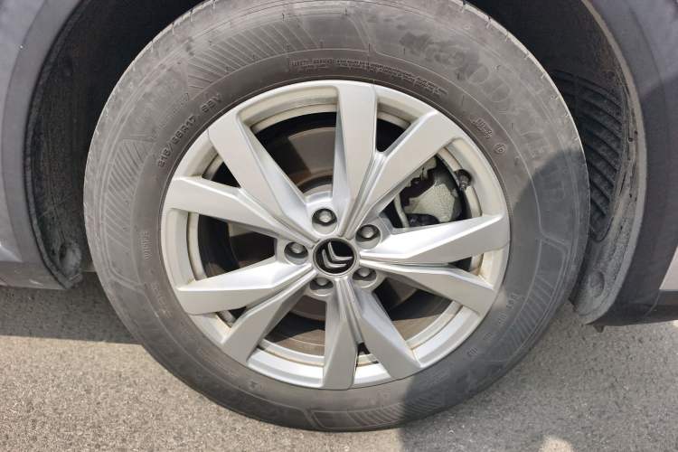 Used Citroen C5 X 2023 1.6T Enjoy the Extraordinary Right Front Wheel Hub