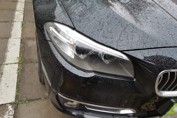 Used BMW 5 Series 2014 525Li Luxury Design Package
