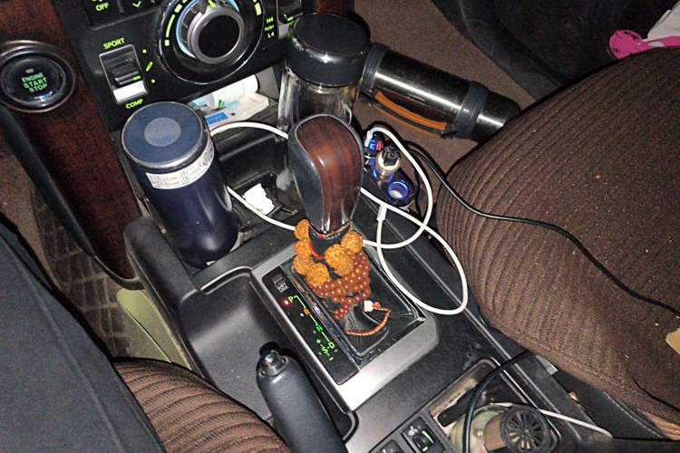 Used Toyota Prado 2014 4.0L Automatic VX NAVI Gear Lever