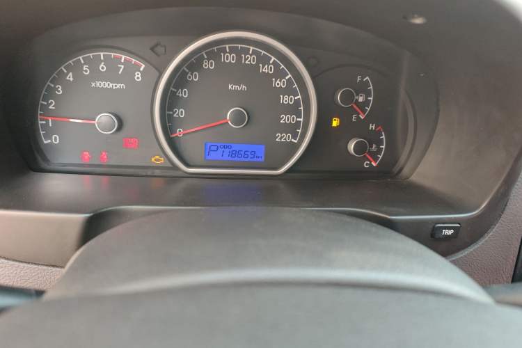 Used Hyundai Celesta 2015 1.6L Automatic Comfort Model