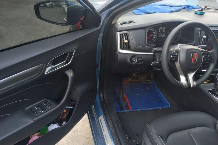 Used Roewe i6 2020 PLUS 20T TST 4G Connected Glory Flagship Edition