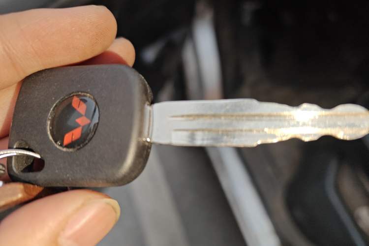 Used Wuling Rongguang 2012 1.2L Extended Basic Version LJY