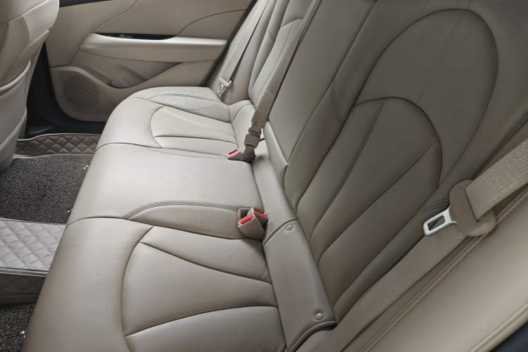 Used Buick LaCrosse 2016 Revised 20T Leading Edition Left Rear Seat