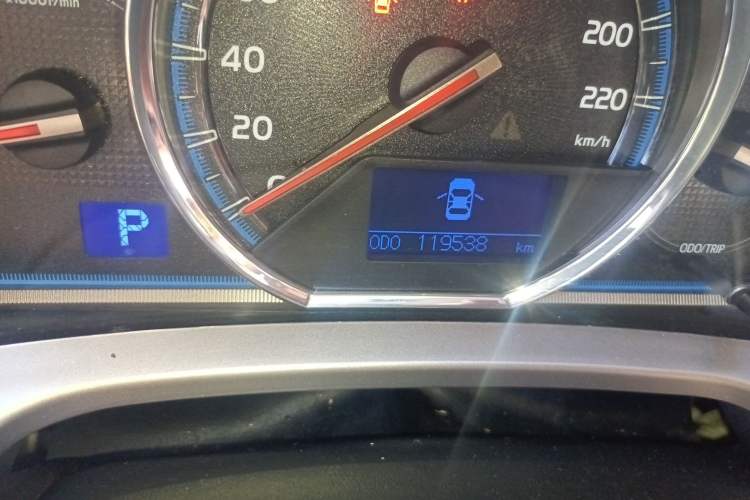 Used Toyota RAV4 2013 2.5L Automatic 4x4 Prestige Edition
