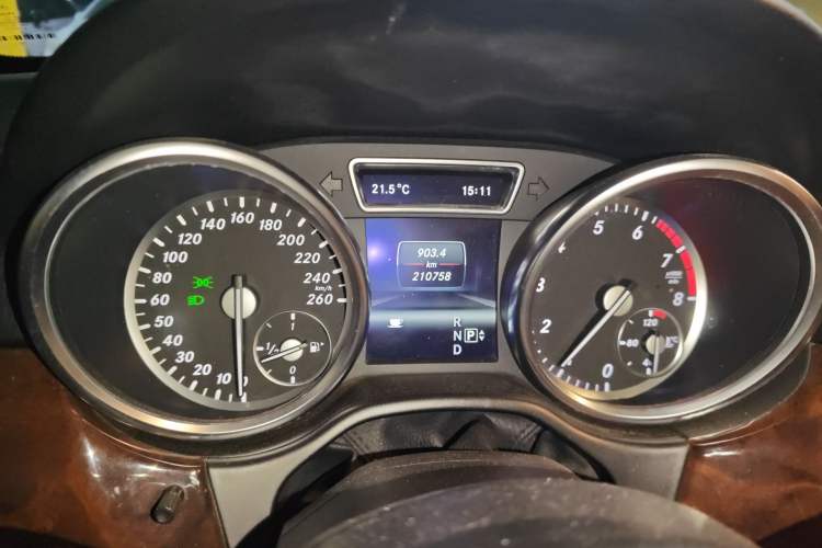 Used Mercedes-Benz M-Class 2012 ML 350 Luxury Edition
