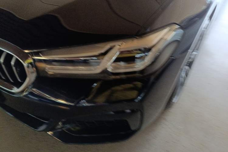 Used BMW 5 Series 2022 Restyled 525Li M Sport Package
