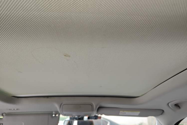 Used Volkswagen Tiguan 2016 280TSI Automatic Two-Wheel Drive Silk Road Comfort Edition
