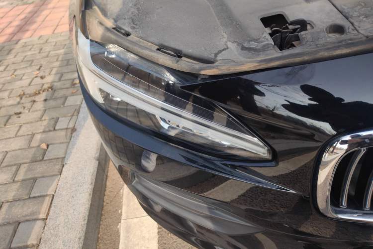 Used Volvo S90 2017 T5 Zhiyuan Edition
