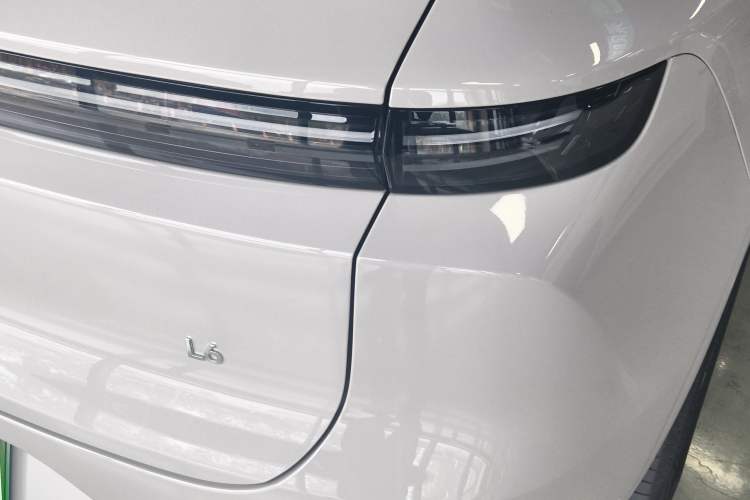 Used Li Auto L6 2025 Pro Smart Refresh Edition Right Rear Taillight