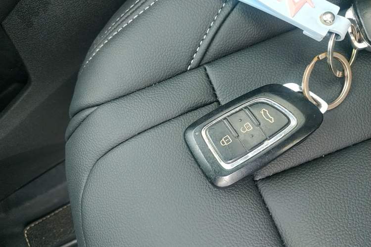 Used Dongfeng Aeolus AX7 2019 1.6T Automatic AI Pioneer Model China V Standard
