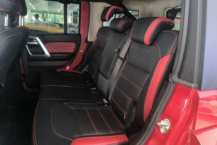 Used BAIC Off-Road BJ40 2019 PLUS 2.3T Automatic Four-Wheel Drive Flagship Edition China VI Emission Standard