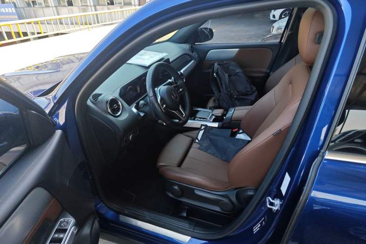 Used Mercedes-Benz GLB 2022 Second Facelift GLB 200 Fashion Edition