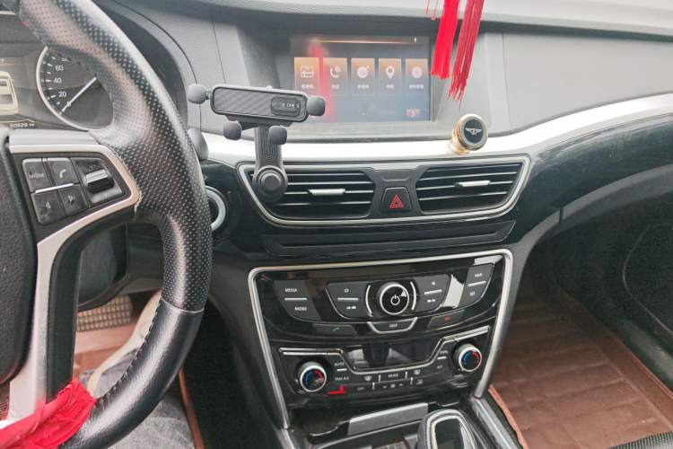 Used Geely Auto Emgrand GT 2015 1.8T Premium Model
