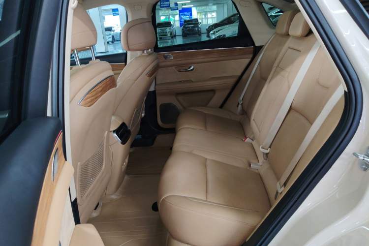 Used Hima AITO M5 2022 Pure Electric Rear-Drive Standard Edition Left Rear Seat