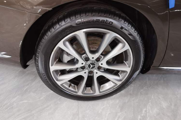 Used Mercedes-Benz E-Class 2016 E 300 L Stylish Model Exterior 5