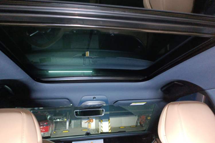 Used VOYAH FREE 2024 Ultra-Long Range Intelligent Driving Version Headliner