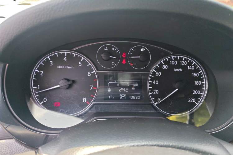 Used Nissan Tiida 2011 1.6L CVT Comfort Model