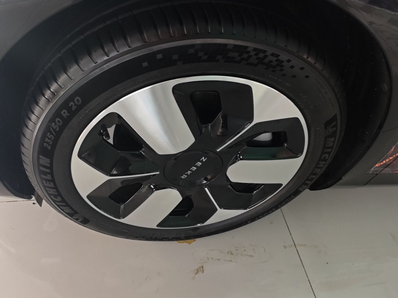 Zeekr MIX 2025 Intelligent Driving Version — снимка 10