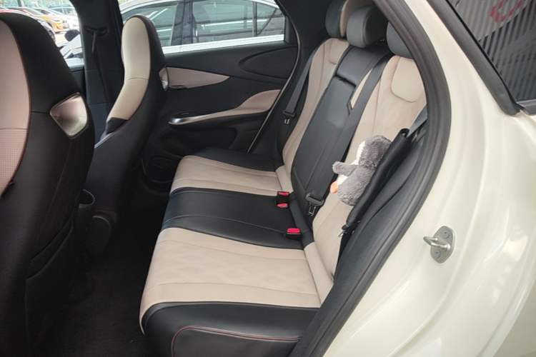 Used BYD Dolphin 2023 420 km Fashion Edition
