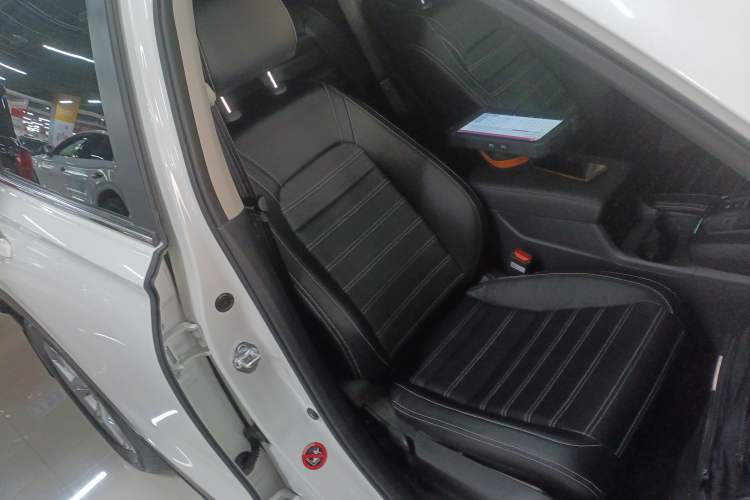 Used Honda CR-V 2023 240TURBO Two-Wheel Drive Active Version 5 Seats