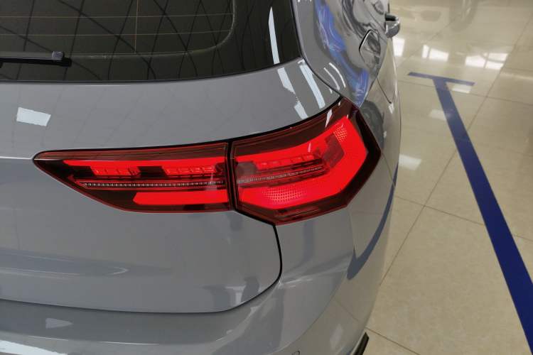 Used Volkswagen Golf 2023 280TSI DSG R-Line Lite