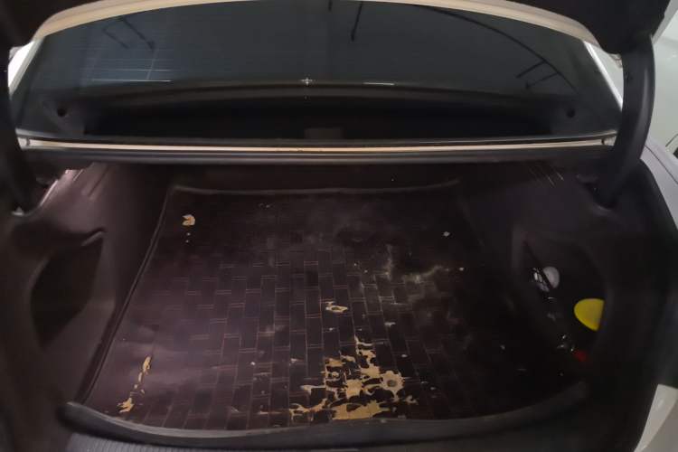 Used Audi A4L 2017 Plus 40 TFSI Ambition Model
