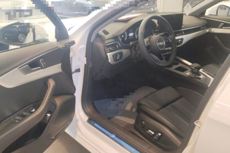 Used Audi A4L 2024 40 TFSI Fashion Dynamic Model