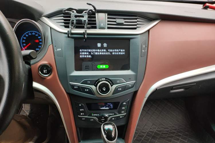 Used BYD G5 2014 1.5TID Automatic Prestige Model