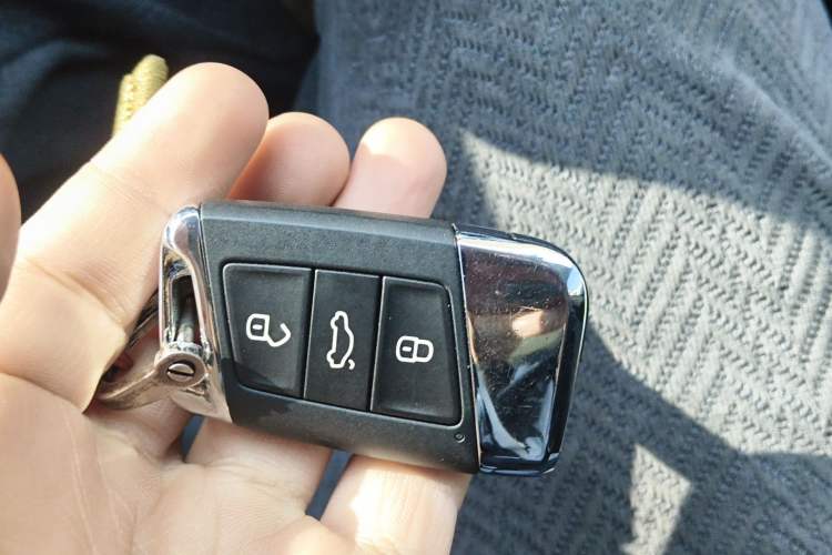 Used Volkswagen Magotan 2020 330TSI DSG Leading Model
