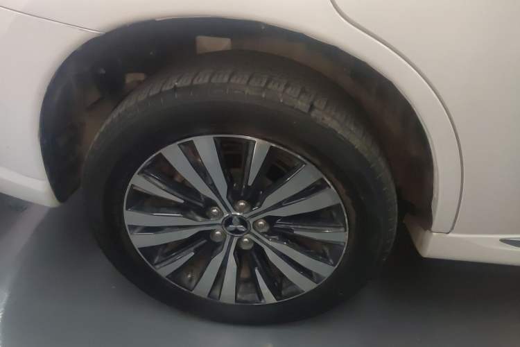 Used Mitsubishi Outlander 2021 Revised Version 2.0L Two-Wheel Drive Comfort Edition 5 Seats
