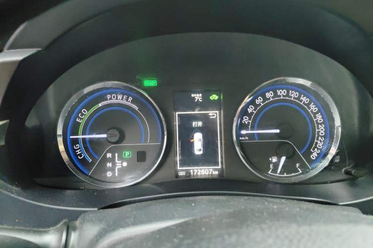 Used Toyota Levin 2016 Dual-Engine 1.8H GS E-CVT Elite Model with Sunroof
