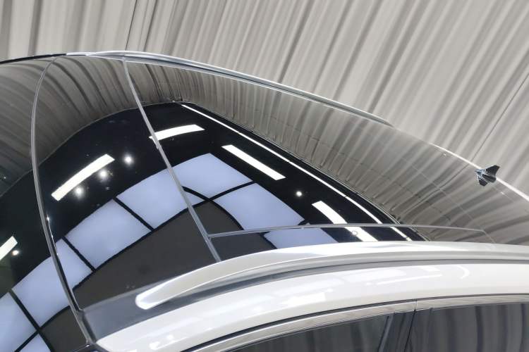 Used Lincoln Corsair 2022 2.0T Two-Wheel Drive Luxury Edition Roof