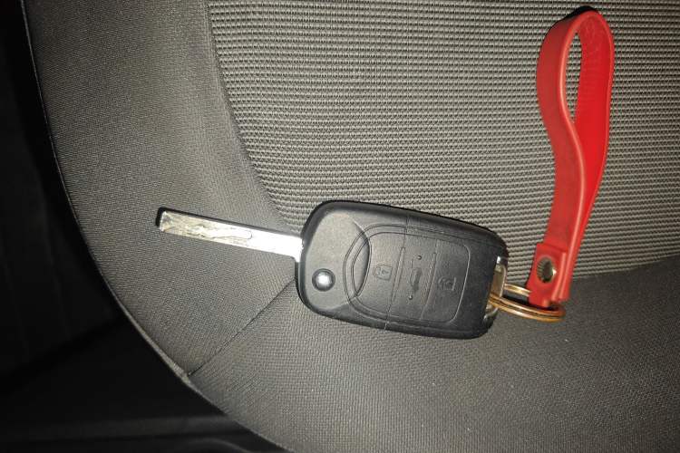 Used Wuling Hongguang MINIEV 2020 Enjoyment Model Lithium Iron Phosphate Vehicle Key