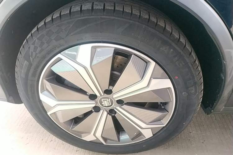 Used BYD Tang New Energy 2021 EV Four-Wheel Drive High-Performance Luxury Model