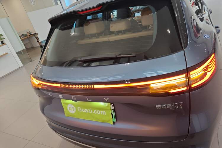 Used Geely Galaxy Galaxy Xingjian 7 EM-i 2025 120km Flagship Edition