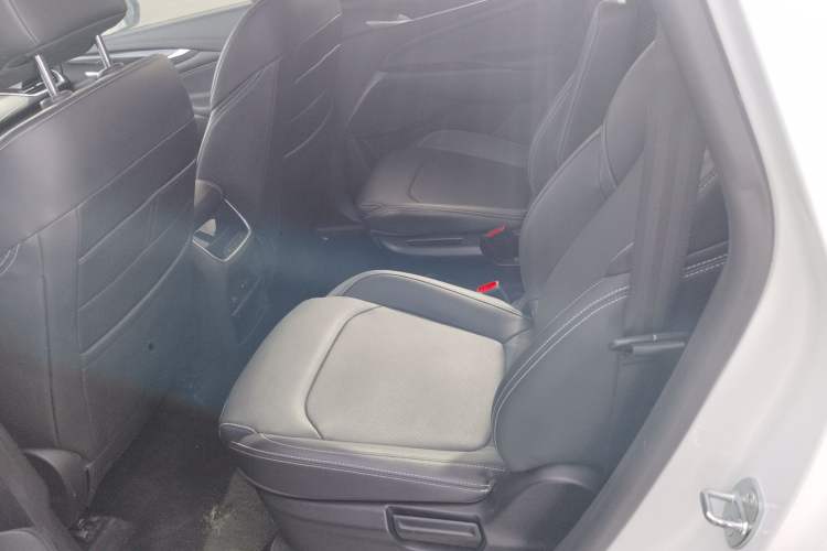 Used SAIC MAXUS G50 2022 1.5T Automatic Comfort Touring B