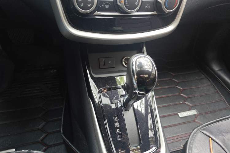 Used Nissan Tiida 2021 1.6L CVT Smart Drive Edition Gear Lever