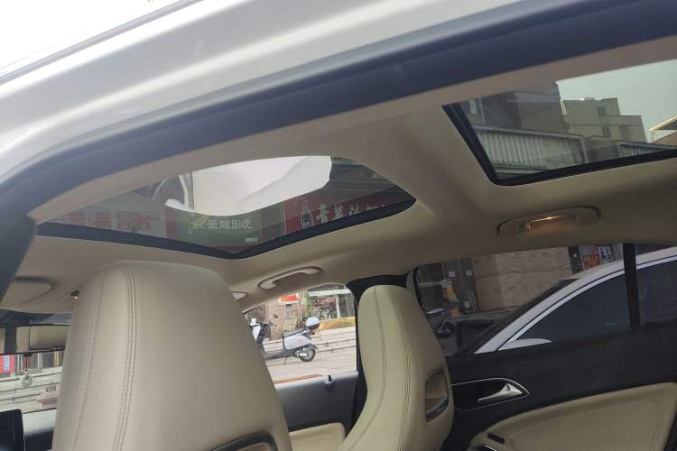 Used Mercedes-Benz GLA 2016 GLA 200 Fashion Model