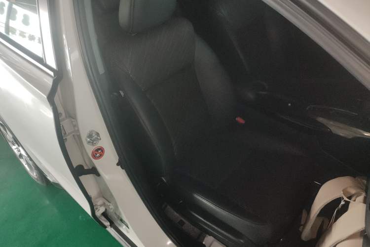 Used Honda XR-V 2017 1.5L LXi CVT Classic Edition
